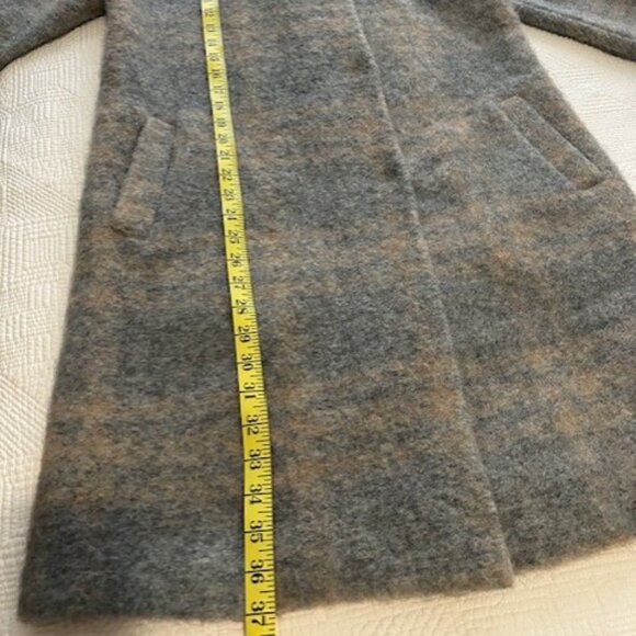 Wool blend demi-season coat , size M, Very Good condition ! - Picture 13 of 14
